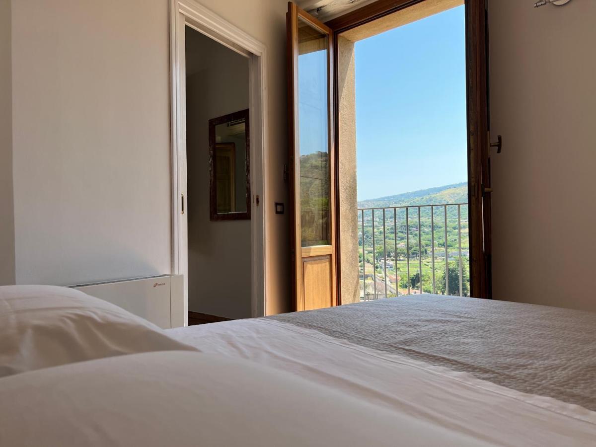 La Rupe Apartments Tropea Kültér fotó